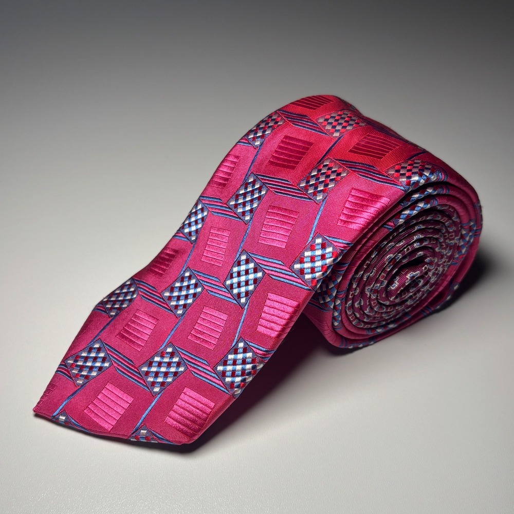 Robert Graham 100% Silk Pink Geometric Necktie Tie‎ Made in LA USA Formal